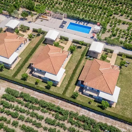 Giannoulis Village * Agios Kyrikos (Zakynthos)